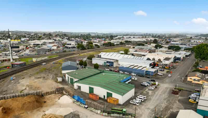 75 King Street, Frankton