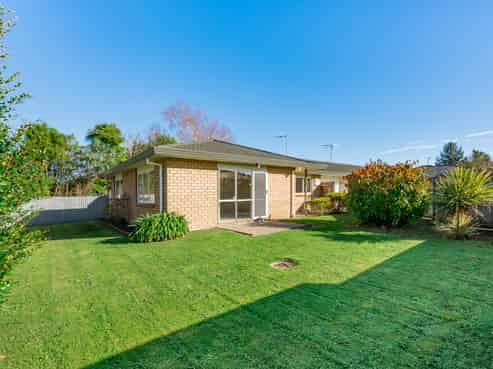 42 Arawhata Road, Paraparaumu