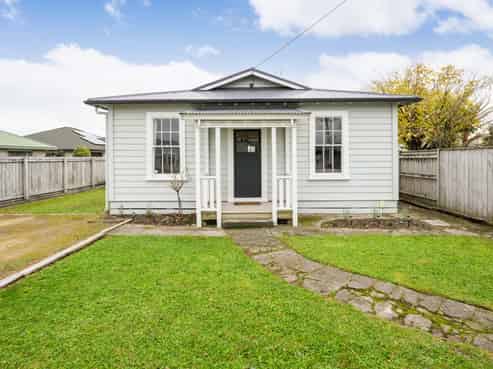 2 Fairs Road, Milson