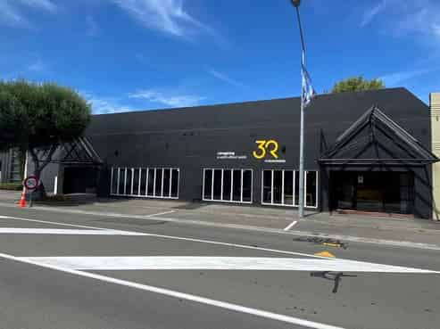 Recently renovated office for Lease