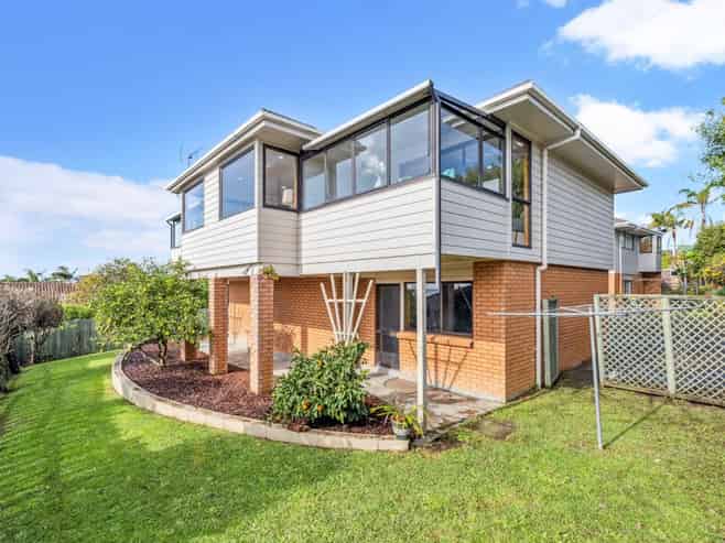 1/81 Oliver Road, Eastern Beach
