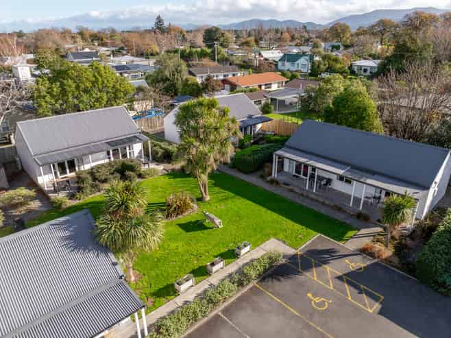 Greyfriars Motel - Business for sale