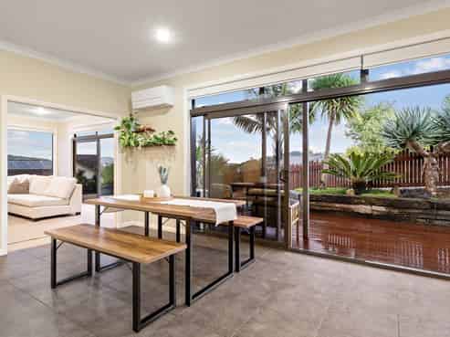 6 Ellivani Rise, Pukekohe