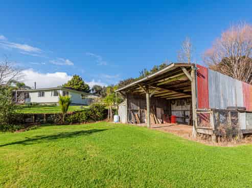 4 Paparoa Station Road, Paparoa