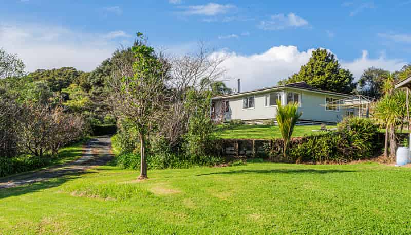 4 Paparoa Station Road, Paparoa