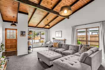 5 Spurdle Street, Springvale