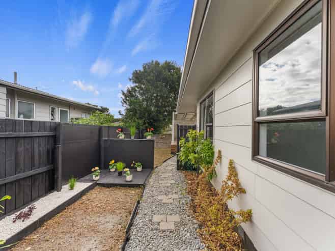 2/2 Burundi Avenue, Manurewa