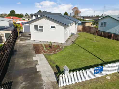 66 Tatariki Street, Rosehill
