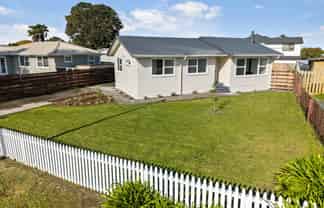 66 Tatariki Street, Rosehill