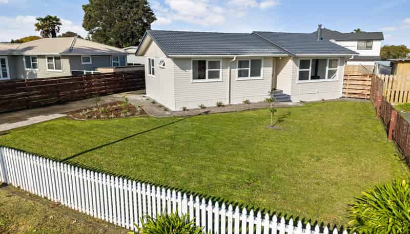 66 Tatariki Street, Rosehill