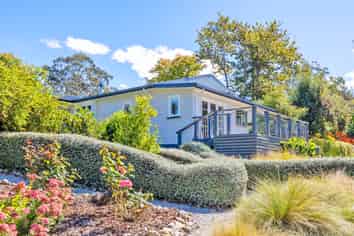 200 Loburn Whiterock Road, Loburn