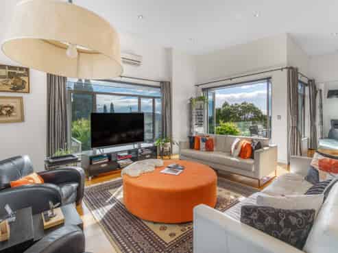 219 East Coast Road, Campbells Bay