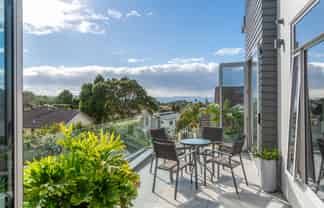 219 East Coast Road, Campbells Bay
