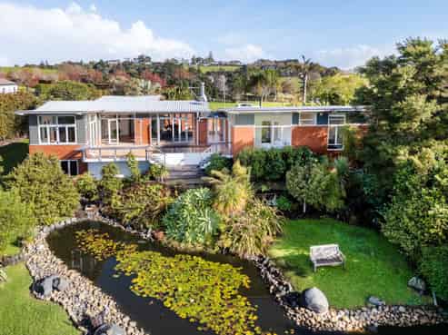 15 Tudor Park Drive, Whitford