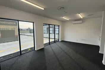 514sq m Belfast Warehouse - Flexible Terms