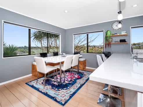  37 Poike Road, Hairini