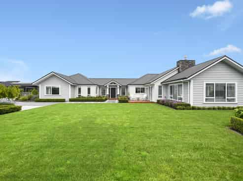 25 Alan Livingston Drive, Cambridge