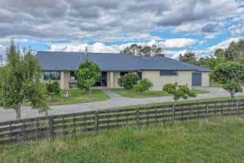 800 Tuhikaramea Road, Ngahinapouri