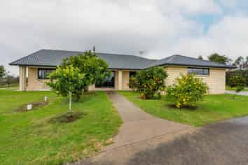 800 Tuhikaramea Road, Ngahinapouri