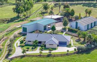 800 Tuhikaramea Road, Ngahinapouri