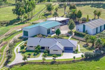 800 Tuhikaramea Road, Ngahinapouri