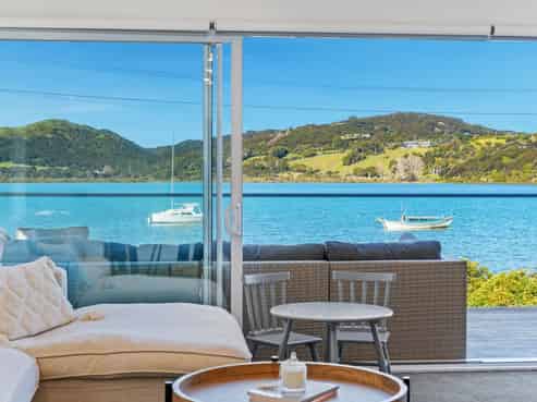 49 Natzka Road, Ostend