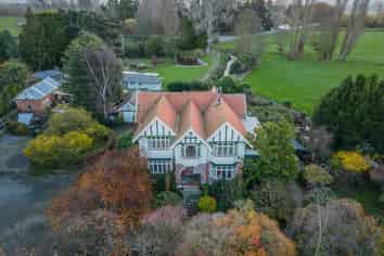 Historic home with thriving business