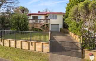 3 Marie Crescent, Te Atatu South