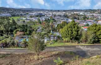 5 High Oaks Way, Avenues