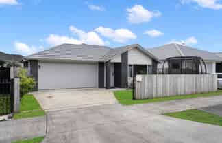 15 Moemoea Avenue, Kumeu
