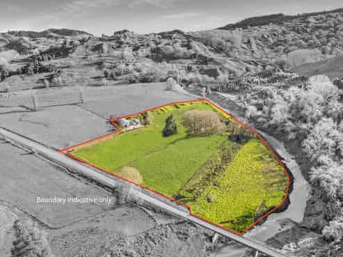 911 Kanakanaia Road, Te Karaka