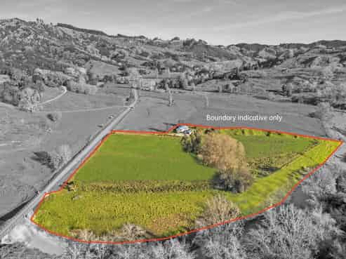 911 Kanakanaia Road, Te Karaka