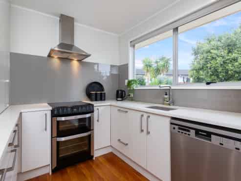 40 Vina Place, Massey