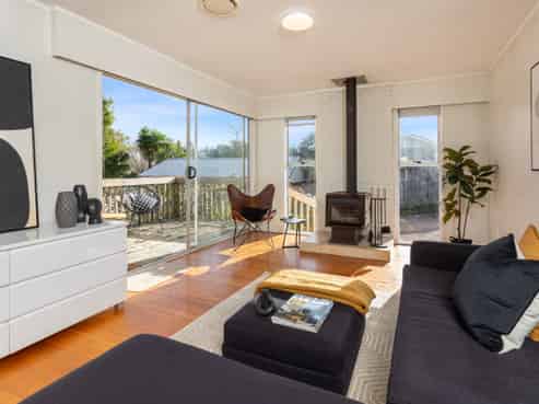 40 Vina Place, Massey