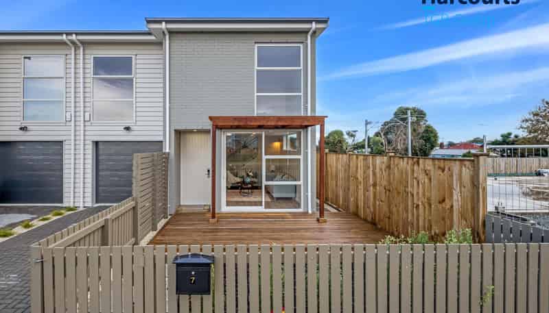 7 Karikari Crescent, Takanini