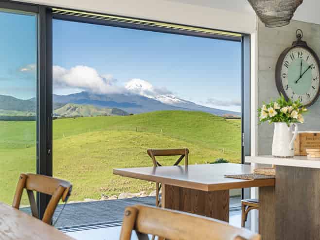 438a Lower Pitone Road, Pitone