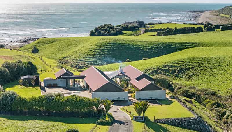 438a Lower Pitone Road, Pitone