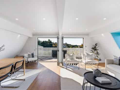 6 Fitzroy Road, Bluff Hill