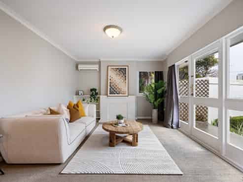 3/42 Office Road, Merivale