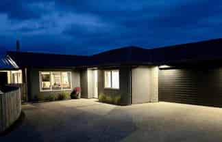 8 Stonefly Place, Nukuhau