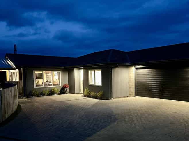 8 Stonefly Place, Nukuhau