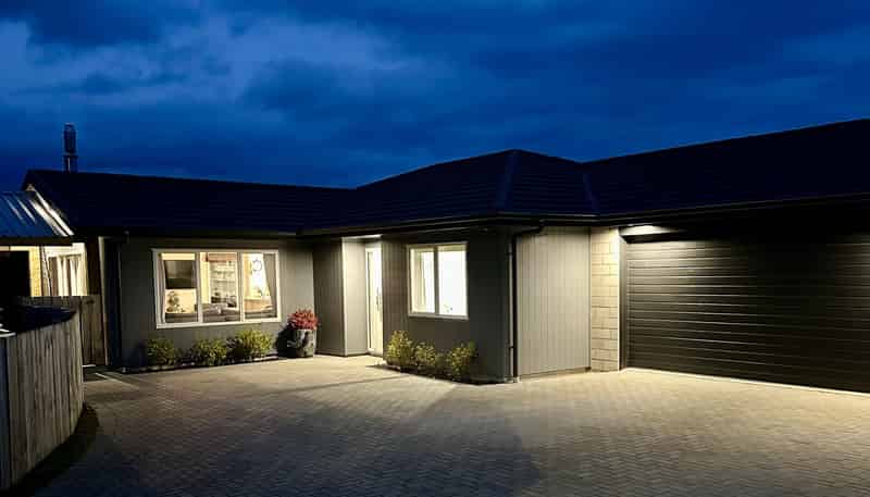 8 Stonefly Place, Nukuhau