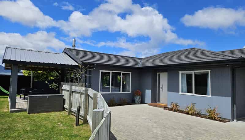 8 Stonefly Place, Nukuhau