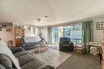 4/136 North Street, Seaview