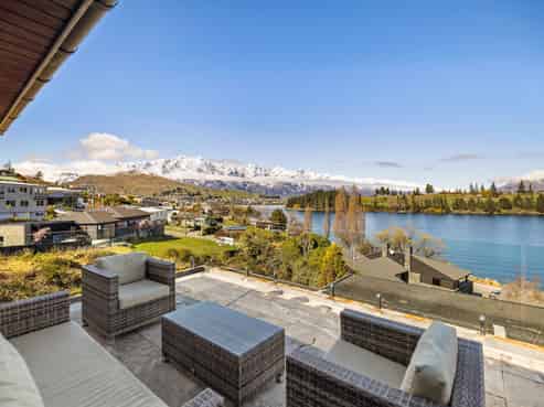 8/23 Adelaide Street, Queenstown Central