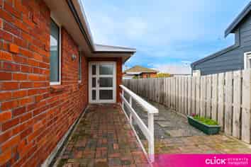 11 De Carle Street, Saint Kilda