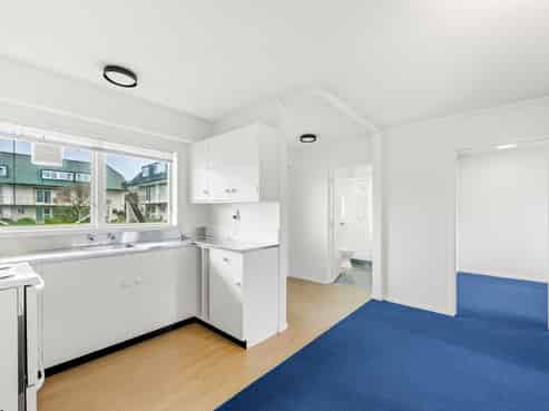 2/25 Britannia Street, Petone