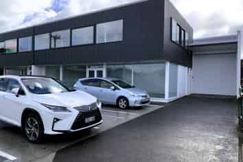 892m2 Light Industrial Gem | Mount Roskill