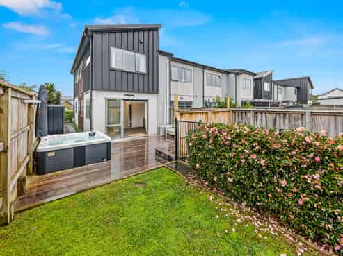 15 Pakoro Close, Hobsonville