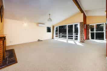 46 Lawrence Crescent, Manurewa East